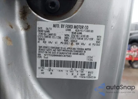 2011 Ford F-250 Lariat z USA, uszkodzony, nr VIN 1FT7X2B66BEC87583